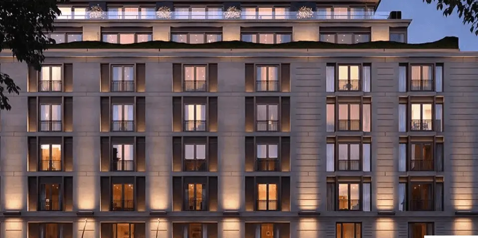 Peninsula London